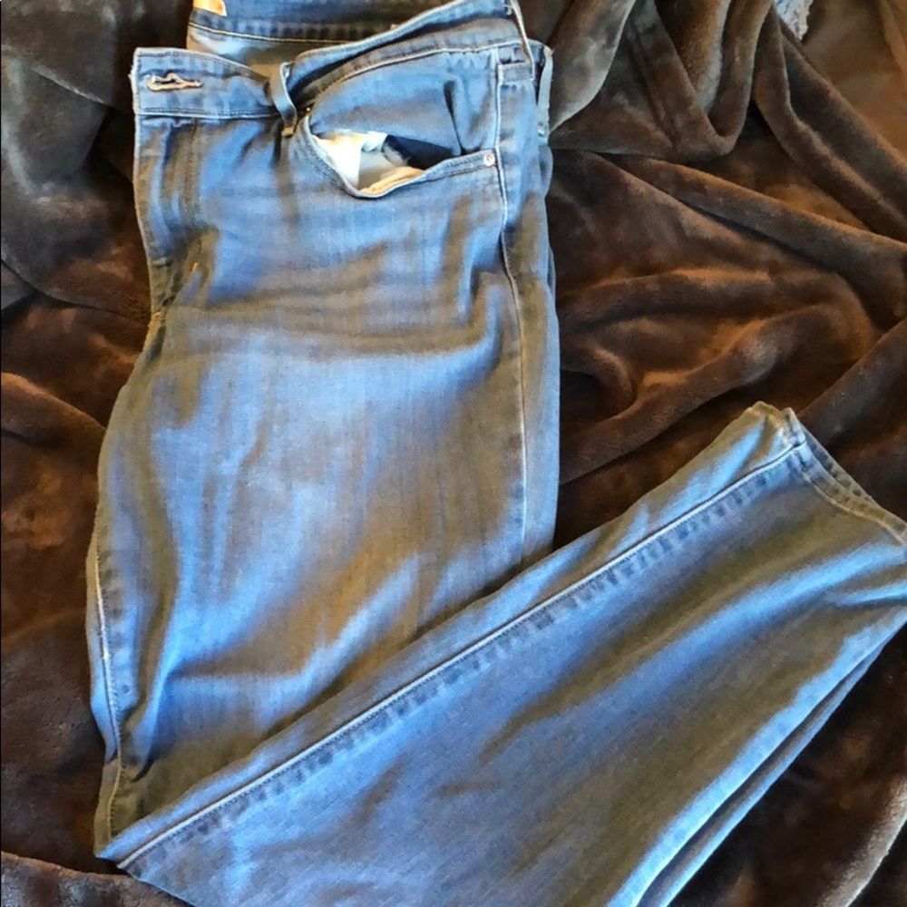 Levi jeans